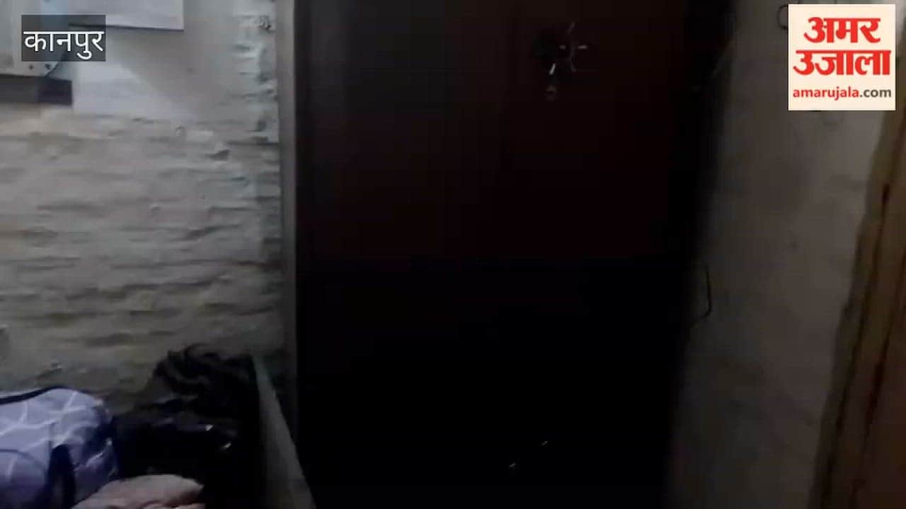 Kanpur: Lakhs of rupees stolen from an ironmonger's residence after the lock was broken into