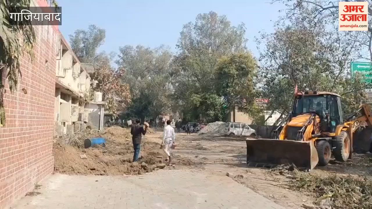Delay in construction of grand gate in Sahibabad Industrial Area