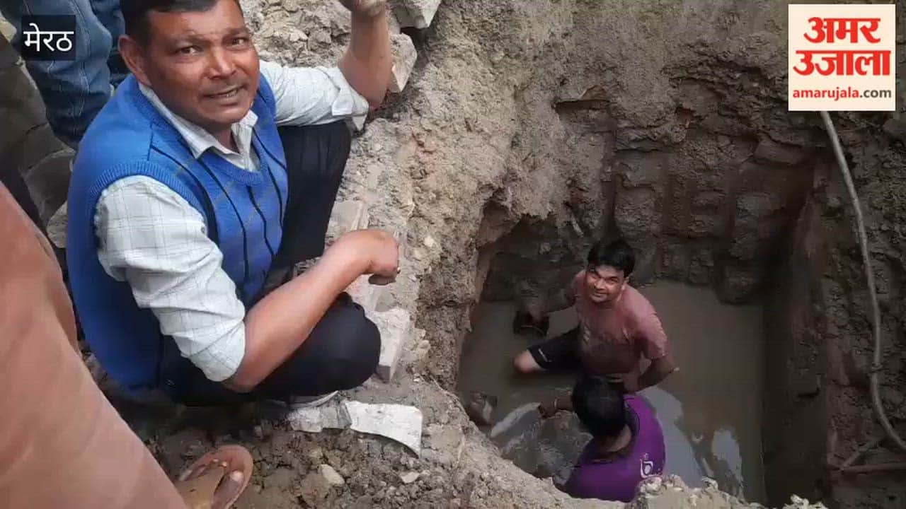 Water Crisis in Madhavpuram Due to Pipeline Leakage, Residents Suffer