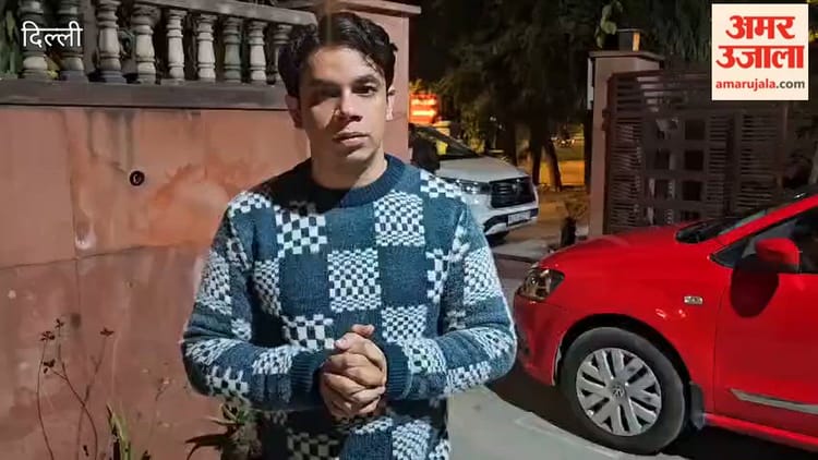 डीयू में प्रदर्शन और जुलूस पर एक महीने के लिए लगी रोक