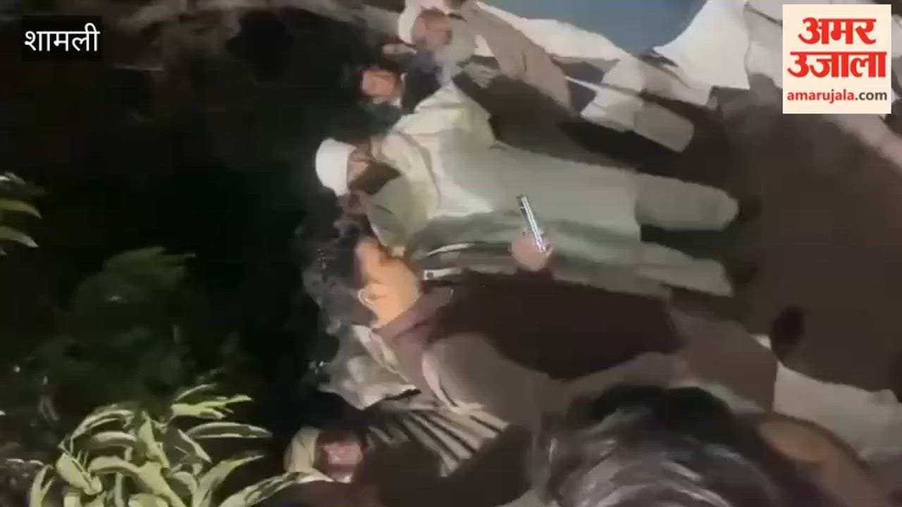 BJP leader Manish Chauhan's abusive words, saying he will set the power station on fire, video goes viral