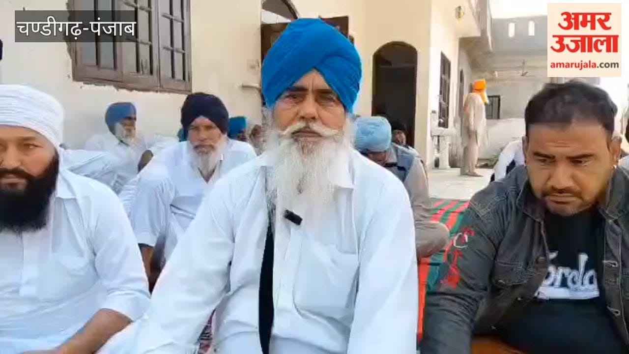 Gurvinder Pal of Zira died in a road accident in America.