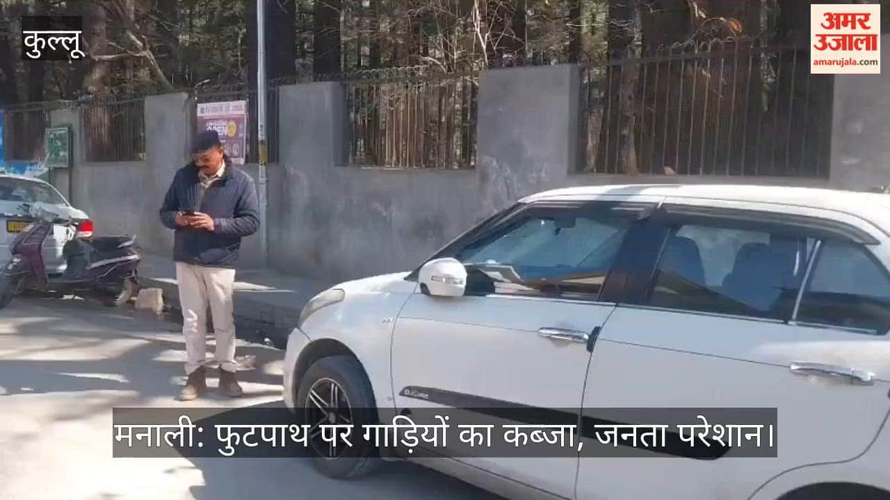 Manali: Footpaths occupied by vehicles, public troubled