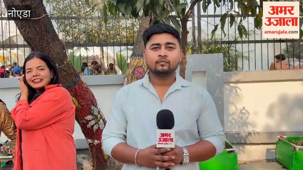 Noida 'Golden Man' becomes the centre of attraction in Noida flower exhibition