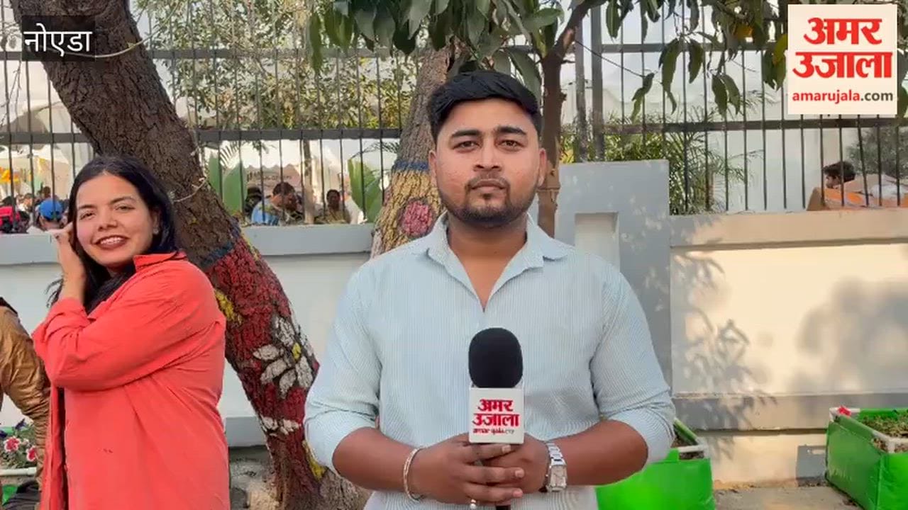 Noida 'Golden Man' becomes the centre of attraction in Noida flower exhibition