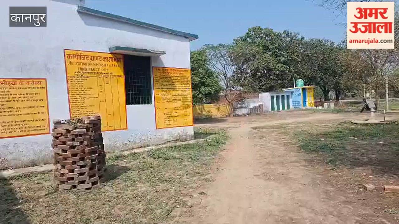 Animals throng the Dhirjapur school, leaving children at risk