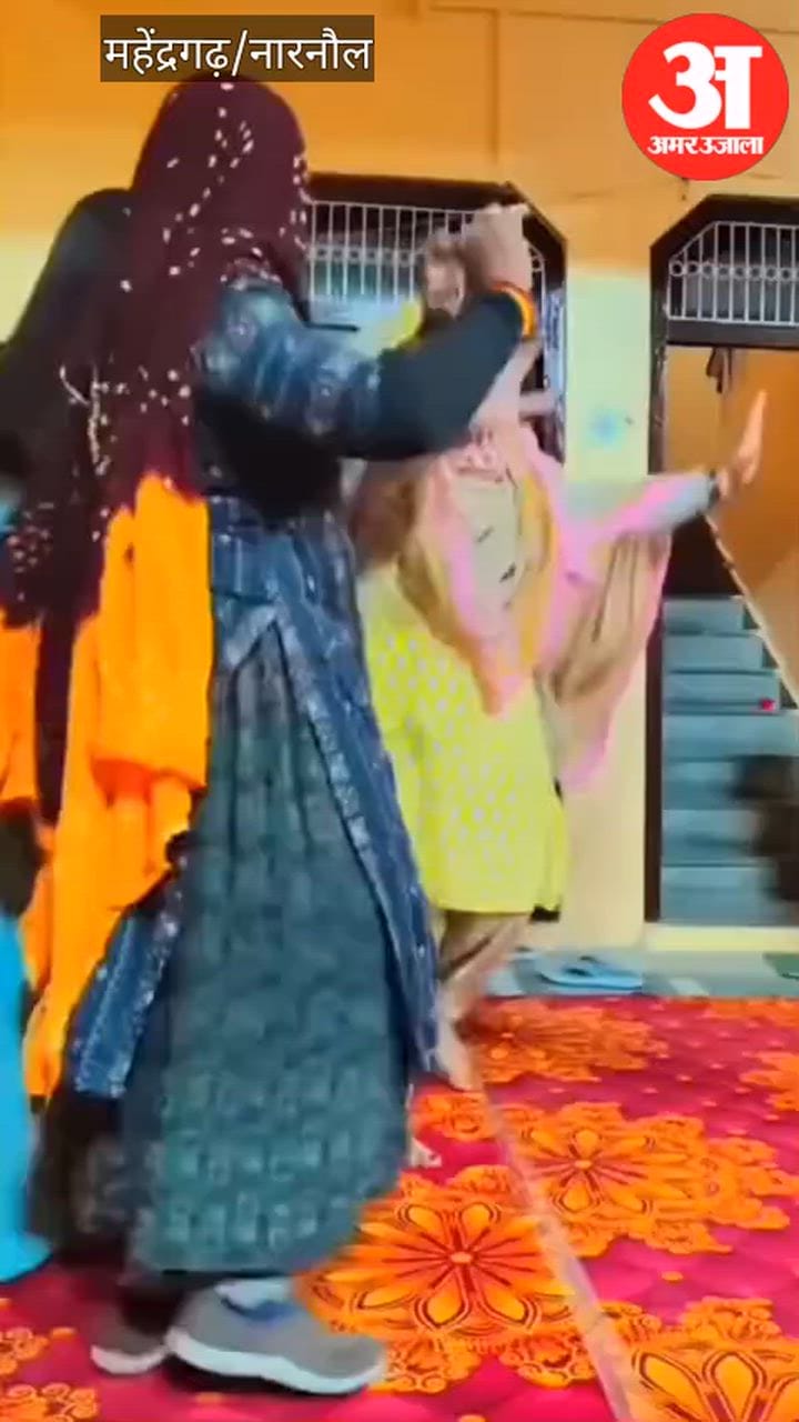 लांबा-लांबा घूंघट’ गीत पर जमकर झूमी नांगल चौधरी विधायक