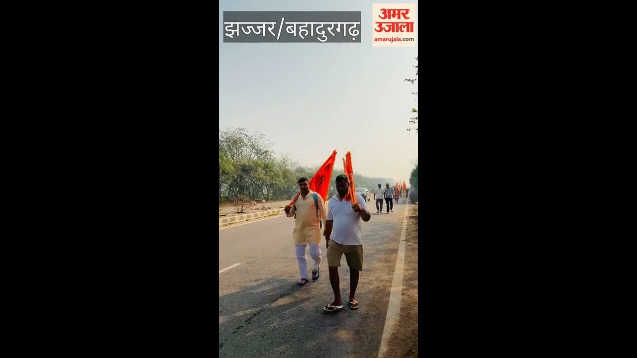 group set off on foot from Badli in Bahadurgarh for Khatu Dham in Rajasthan, 300 km away