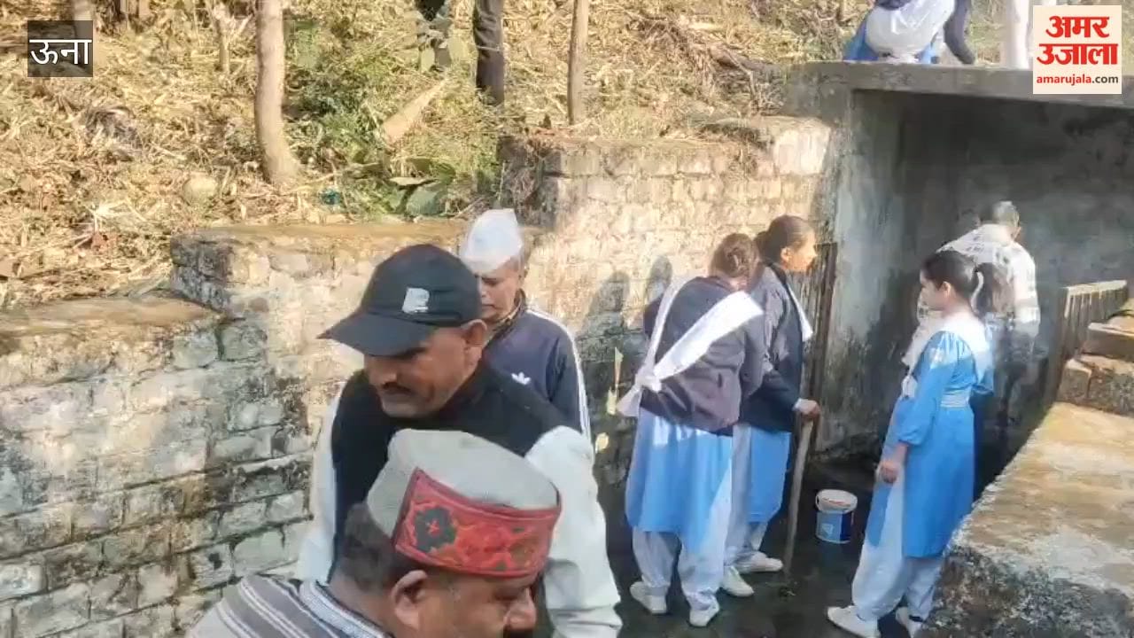Una Cleanliness drive carried out in the historic stepwell of Jwal