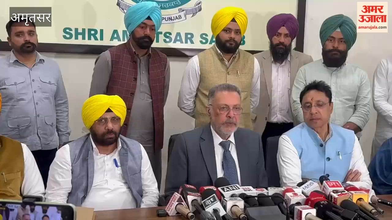 Health Minister Dr. Balbir Singh gave instructions to expedite the process of making health cards