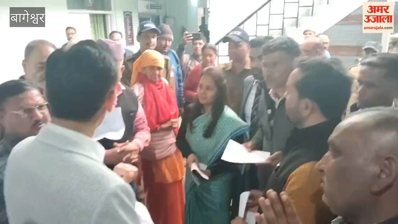 ivisional Commissioner Deepak Rawat reviewed the schemes and development works in the district tour program in Bageshwar