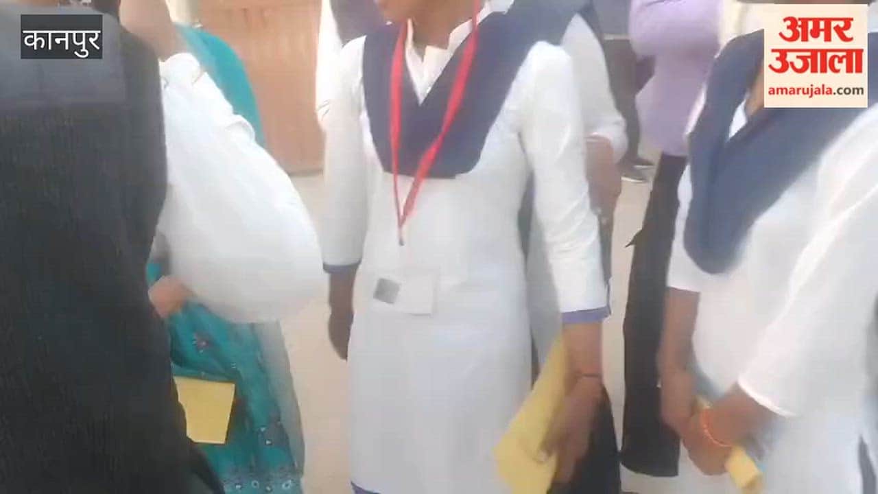 Students created a ruckus at the college gate, alleging cheating