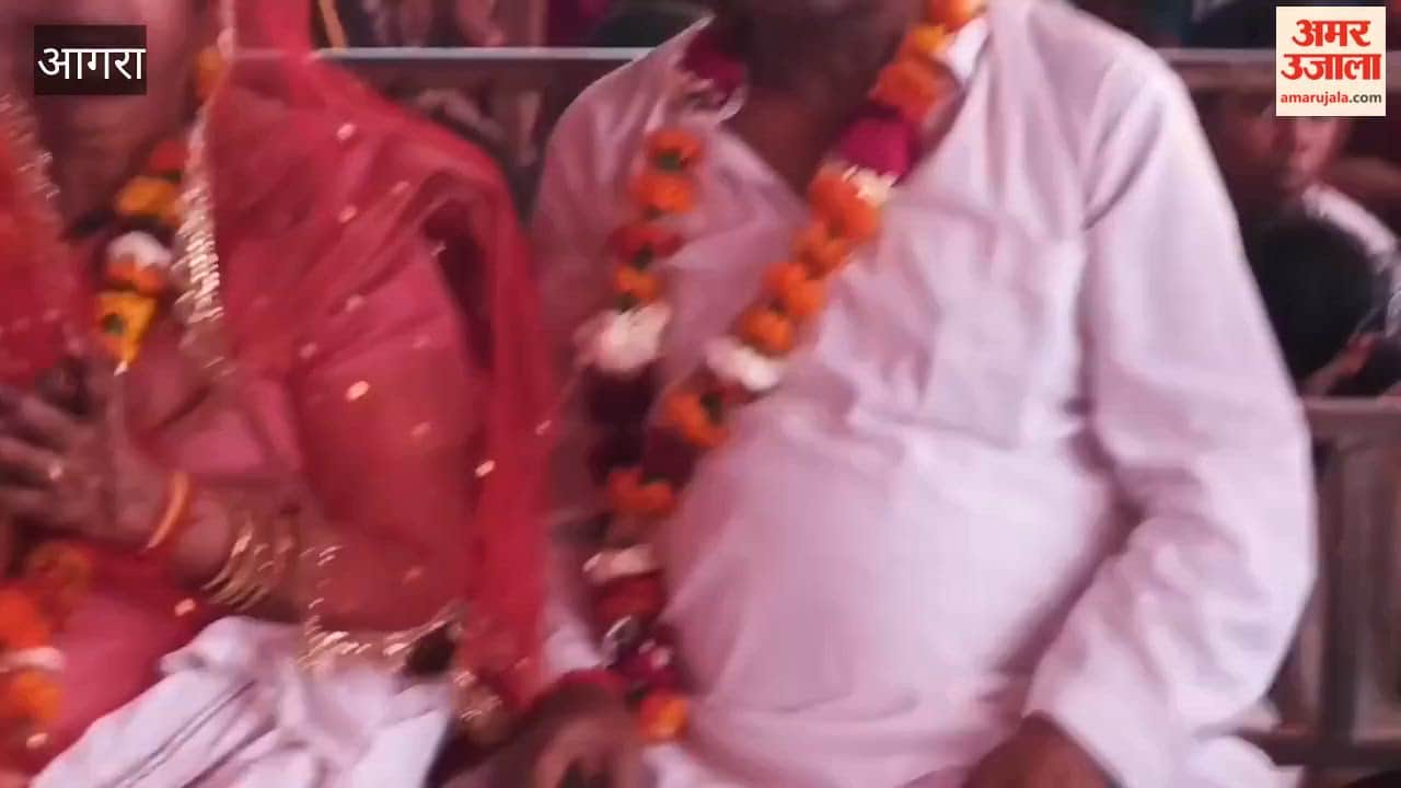 Organizing story of Shiva Mahapuran in Agra