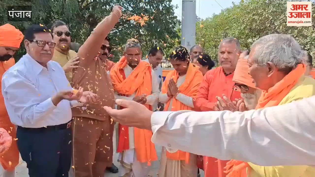 Grand welcome to Sanatan Jagran Rashtra Kalyan Yagna Yatra on reaching Phagwara