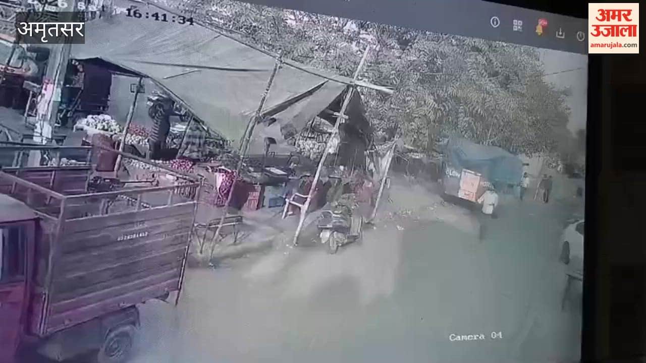 Quarrel over setting up shop in Narayangarh vegetable market