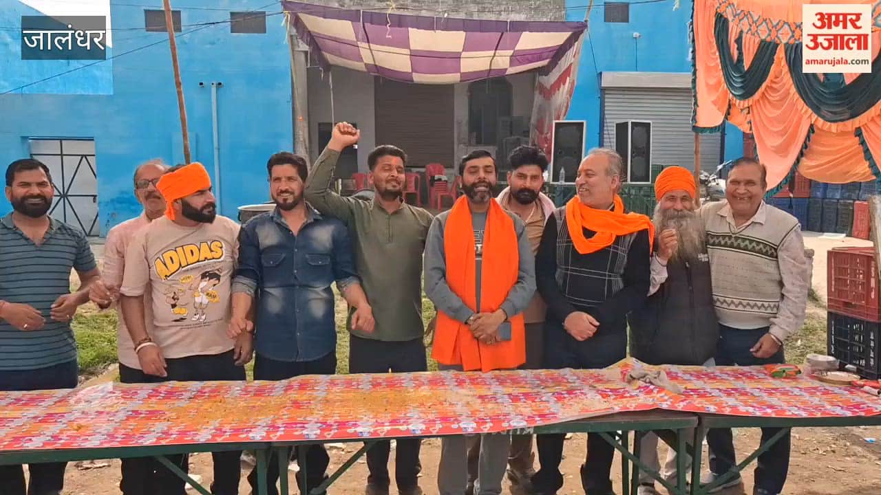 Langar organised in Phagwara on the occasion of Mahashivratri