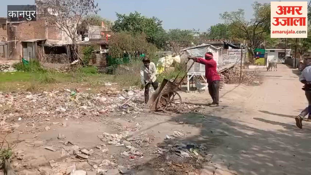 Kanpur: Impact of the news, the Municipal Corporation has begun removing garbage dumped in the slum