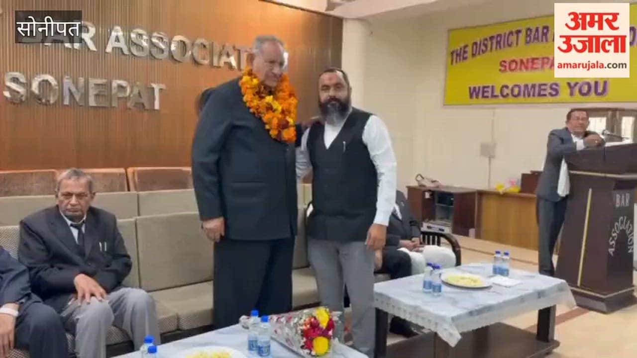 MLA Ramkumar Gautam came out in support of Yogi Adityanath in Sonipat, saying that Shankaracharya had spoken wrongly.