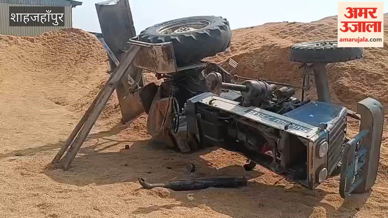 Driver dies after tractor overturns on highway in shahjahanpur