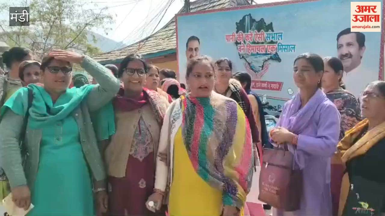 Mandi Protesters clashed in Mandi city, a dispute broke out