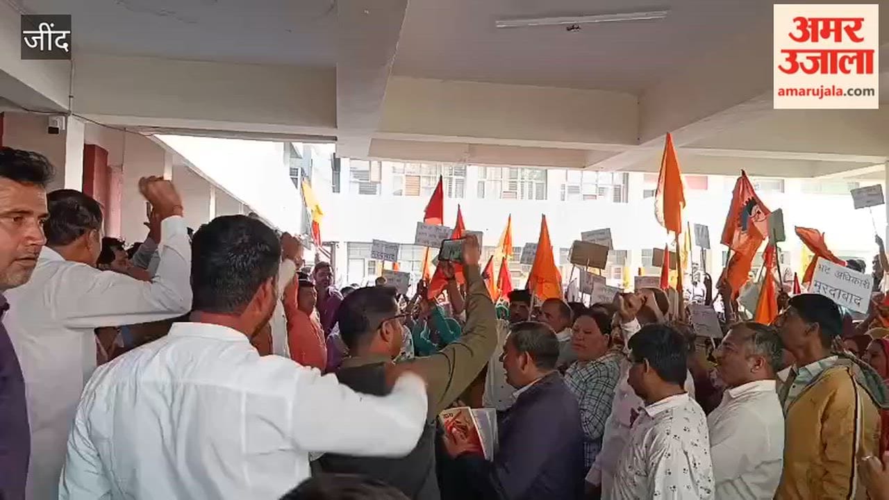 Members of the Bharatiya Mazdoor Sangh demonstrated for their demands
