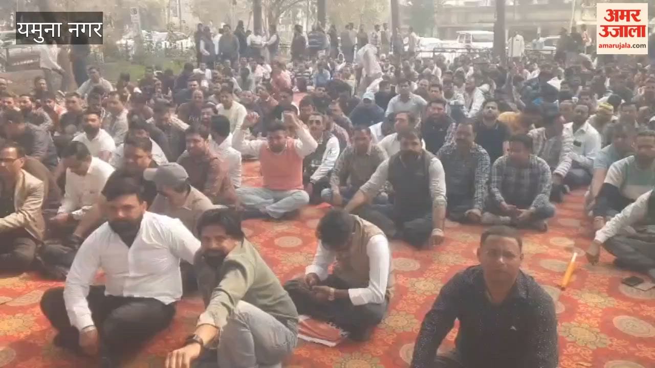 Bharatiya Mazdoor Sangh protest
