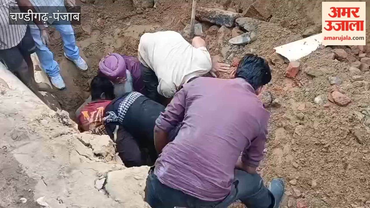 Worker buried in mud while laying sewerage pipe in Moga
