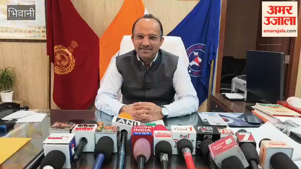 Class 10 math paper was leaked from the examination center in Bhavad village