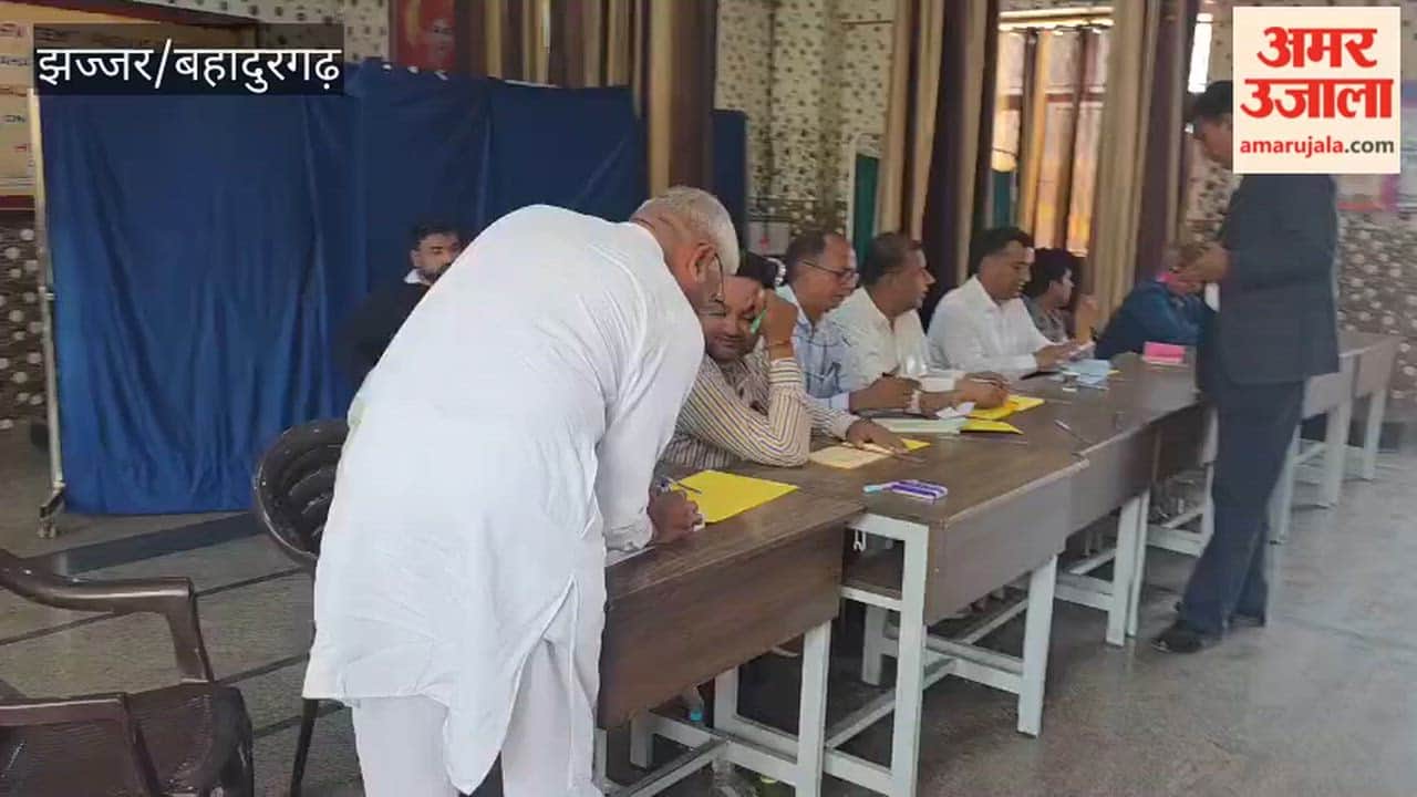 Voting is underway for the executive elections of Chhotu Ram Dharamshala in Bahadurgarh