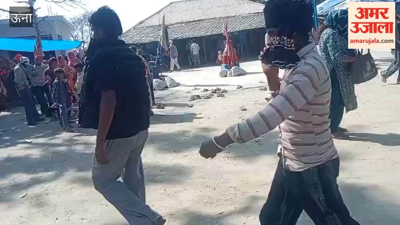 Una: Crowd of devotees gathered at Gugga Jahar Veer Chaksarai