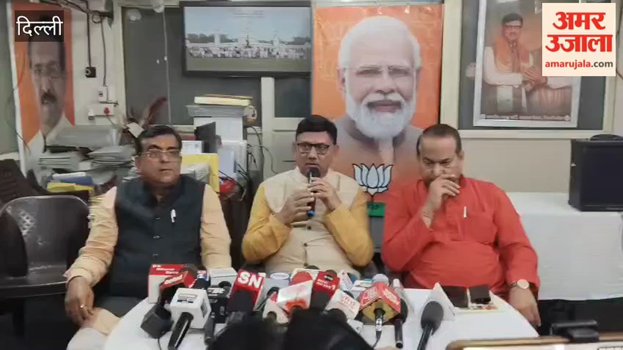 Krishna Nagar MLA Dr. Anil Goyal released the magazine of development works
