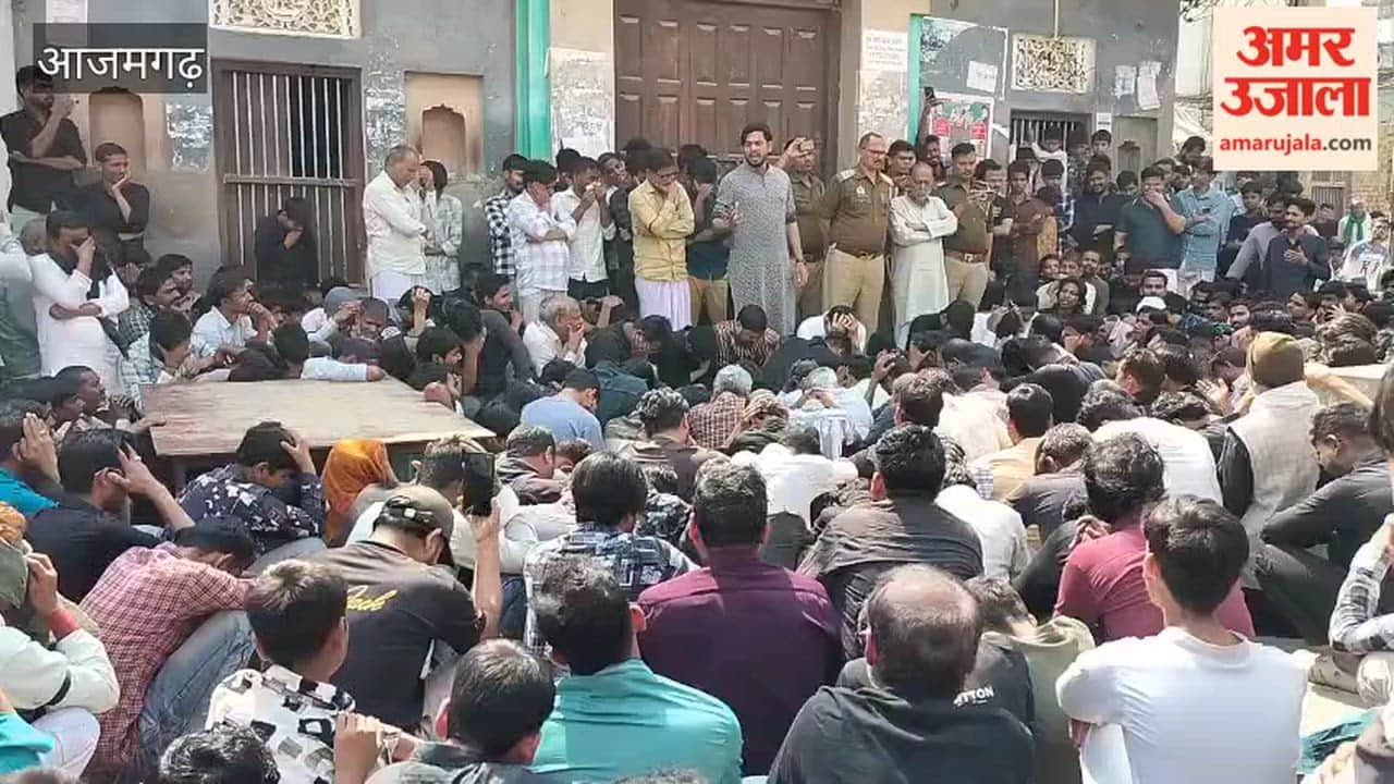 Protest in Mubarakpur over Khamenei death memorandum submitted to CO Sadar