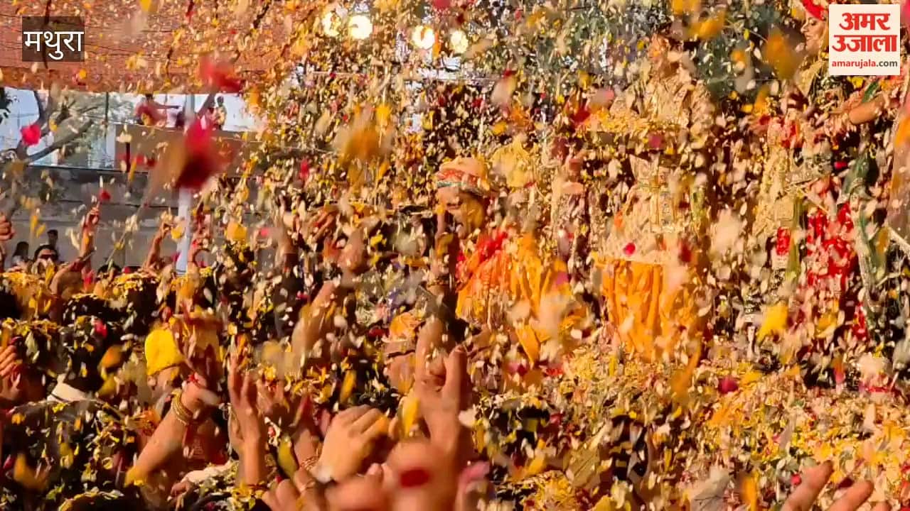 Lathmar Holi and Flower Shower Bring Radha-Krishna Leela
