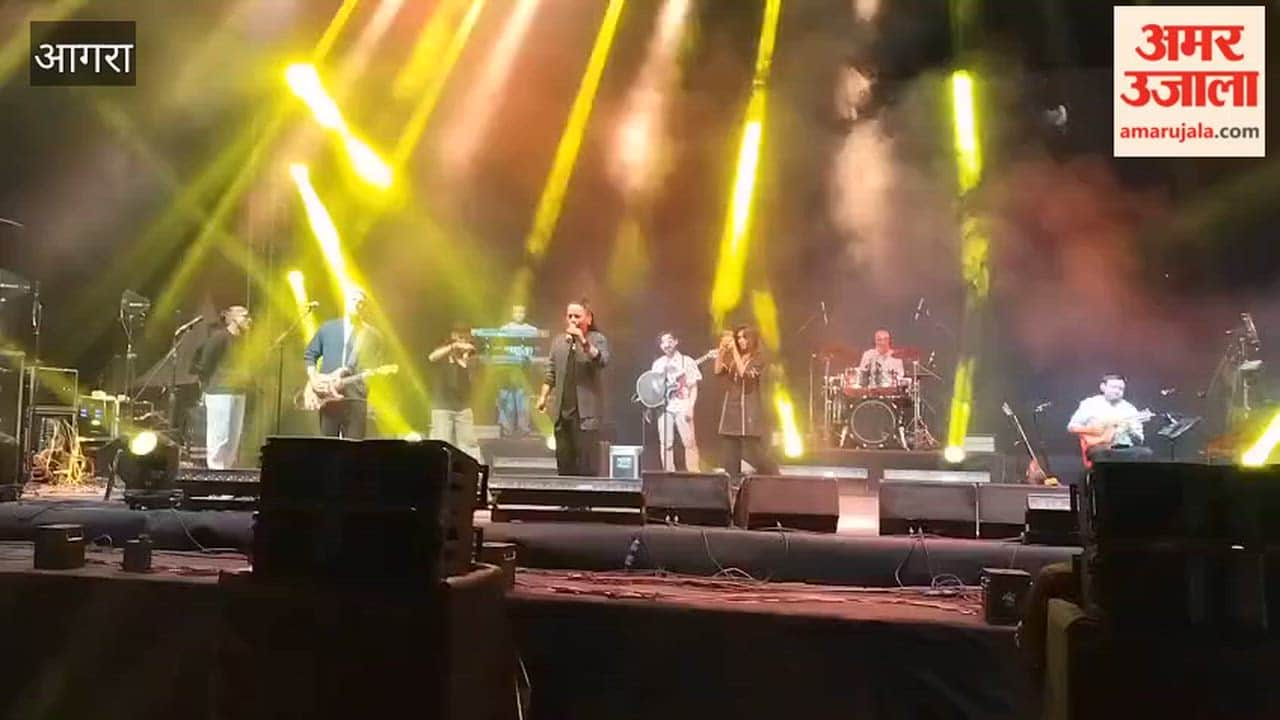 Agra Soaked in Devotion as Kailash Kher’s Shivoham Concert Turns the City into a Sea of Faith