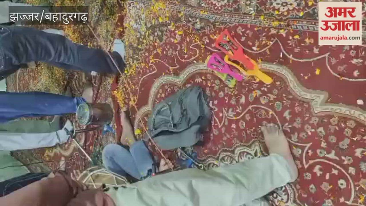 Devotees played Holi with flowers at the Shri Ram Temple in Jhajjar