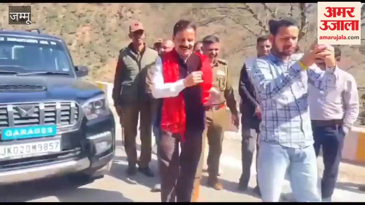 MLA's public interaction in Tandar Panchayat, road compensation and water problem became the main issues