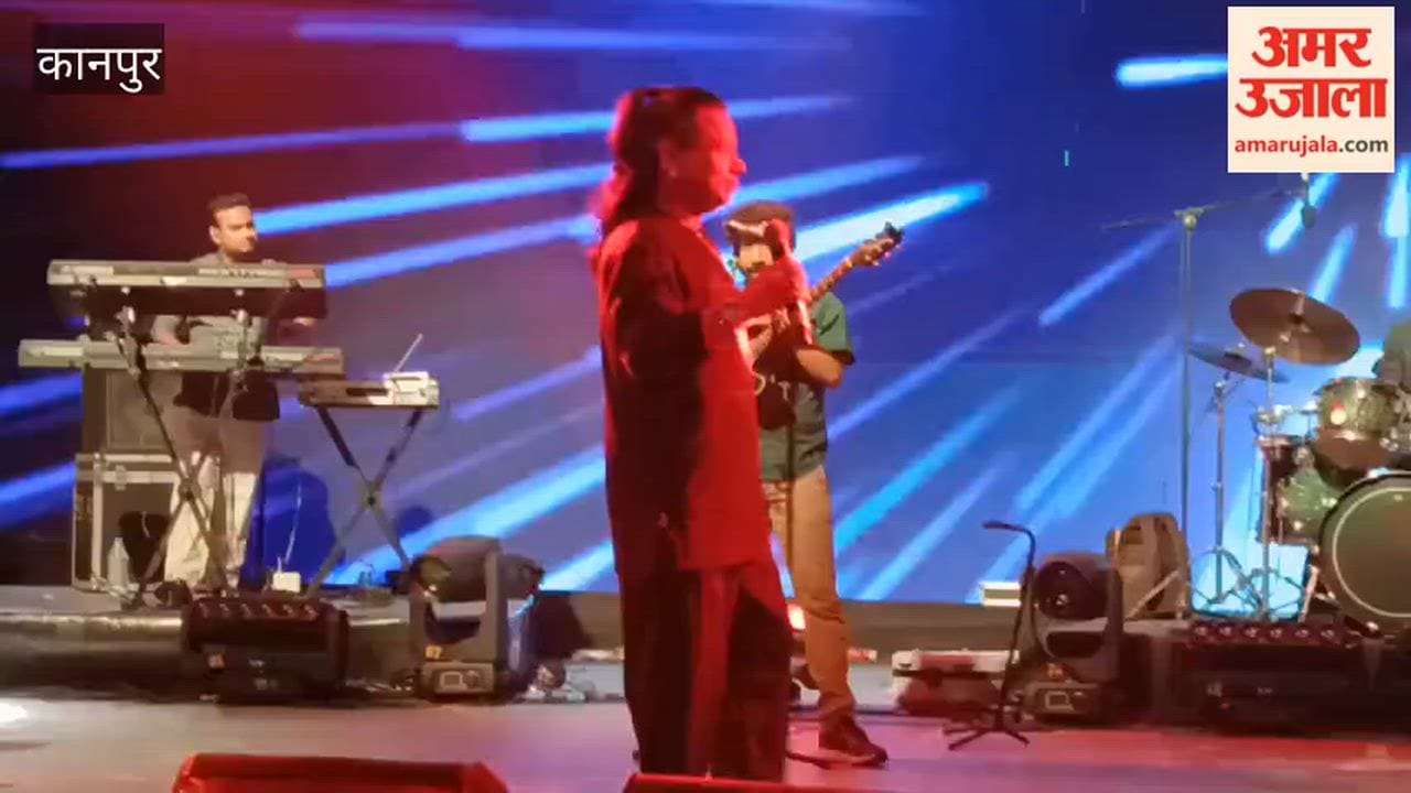 Kanpur: Kailash Kher's songs add spirituality to Shivoham's stage