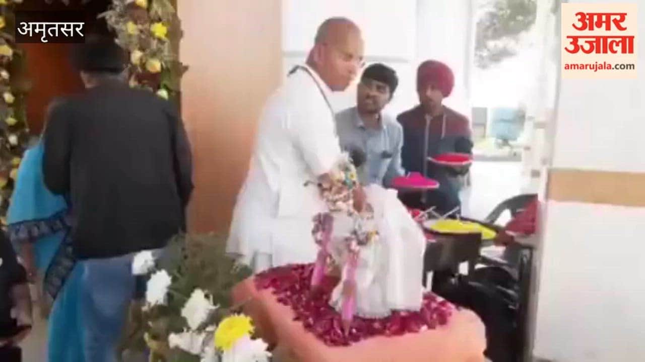 ISKCON celebrates Holi with Radha and Krishna in Amritsar