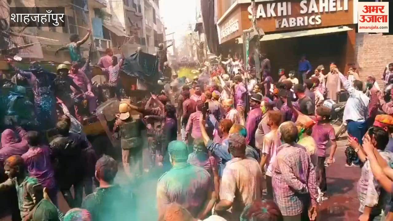 Laat Saheb's procession took place amid tight security in Shahjahanpur