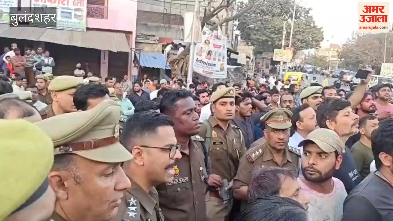 Youth murdered in Bulandshahr, villagers block GT Road by placing body on road