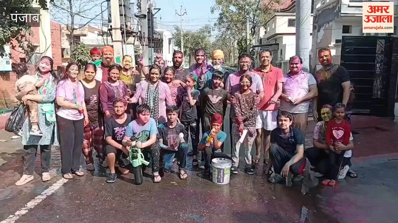 Holi festival celebrated with great enthusiasm in Phagwara