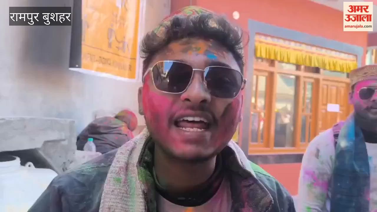 Kinnaur Tourists from across the country including Mumbai and Pune arrived to celebrate the famous Holi of Sangla Valley