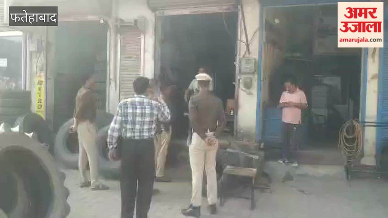 Thieves stole from three shops