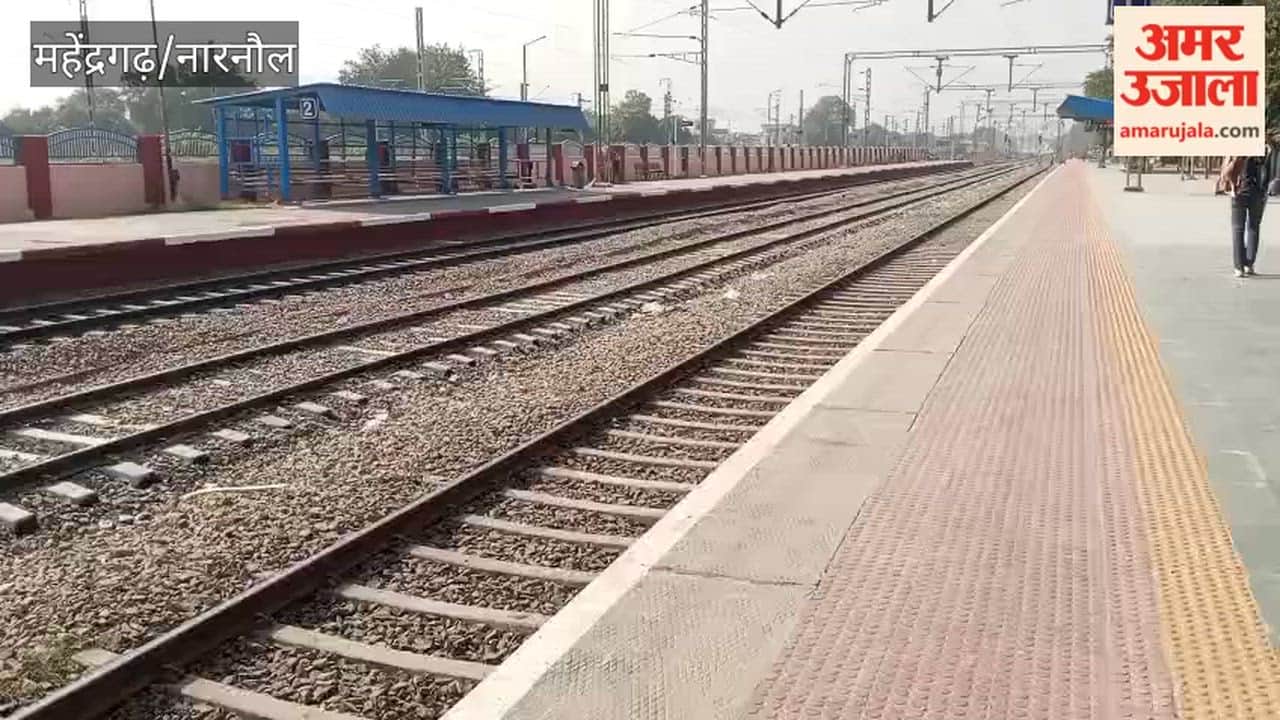 35 special trains were run on the occasion of Holi