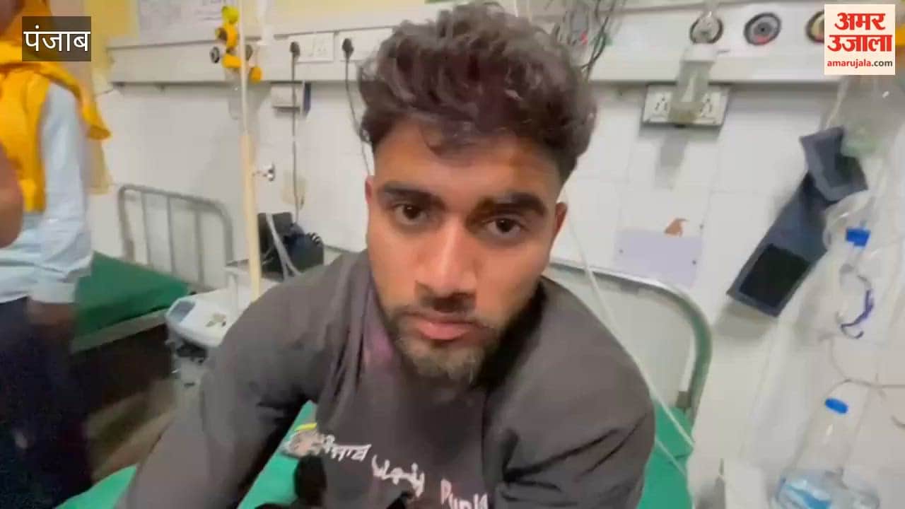 Hooliganism in Mohalla Peeparangi of Phagwara, father and son injured