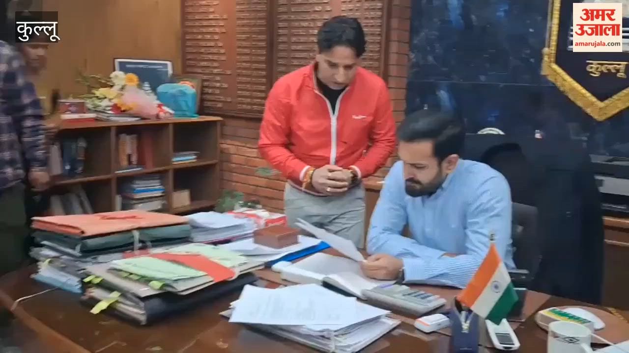 Kullu 19 affected families meet DC after not receiving compensation for house collapse