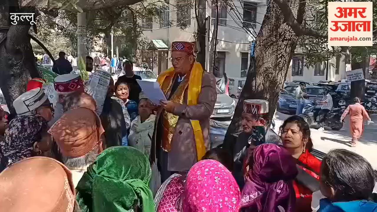 Kullu Delegation of landless people meets DC