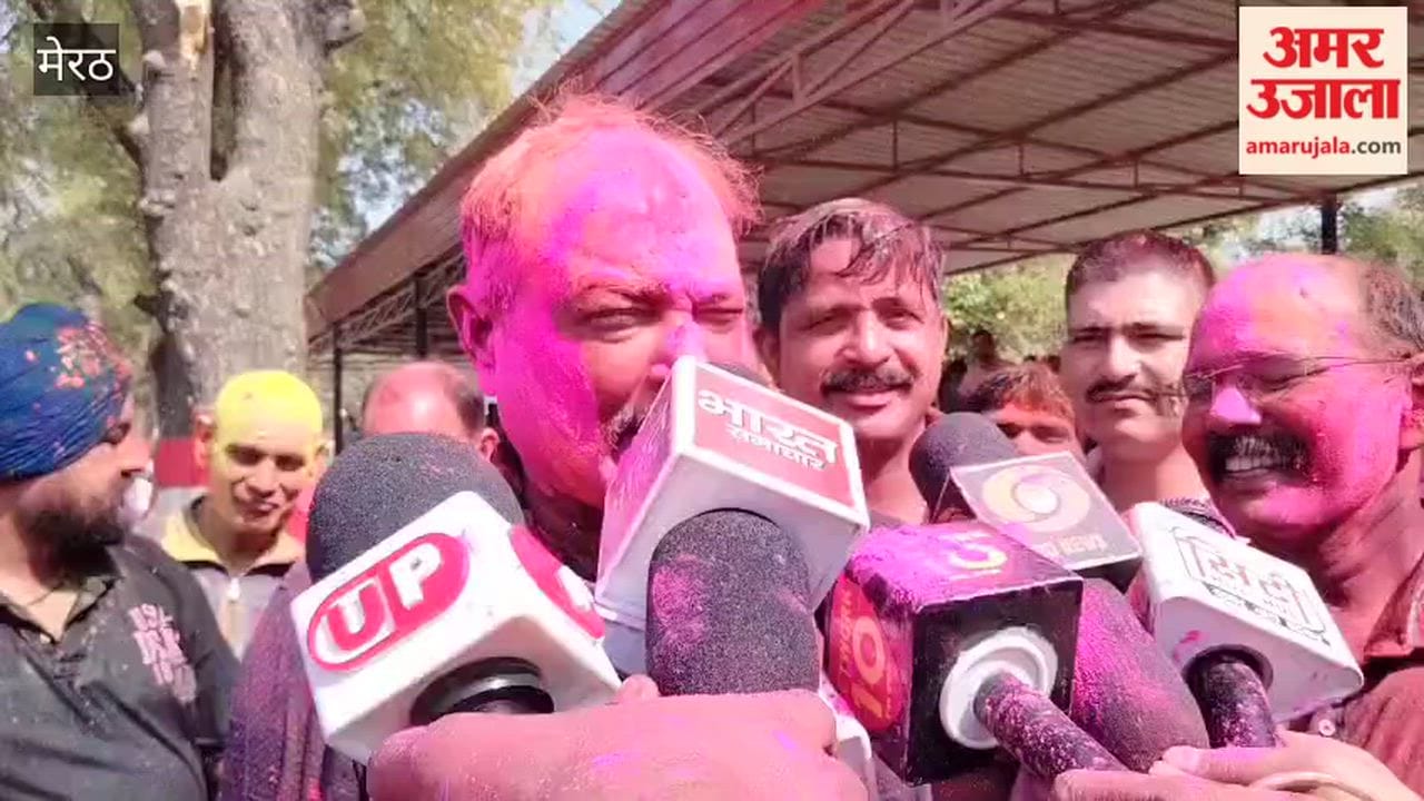 Meerut: ADG Bhanu Bhaskar extended Holi greetings, saying...the festival of Holi teaches us to come together