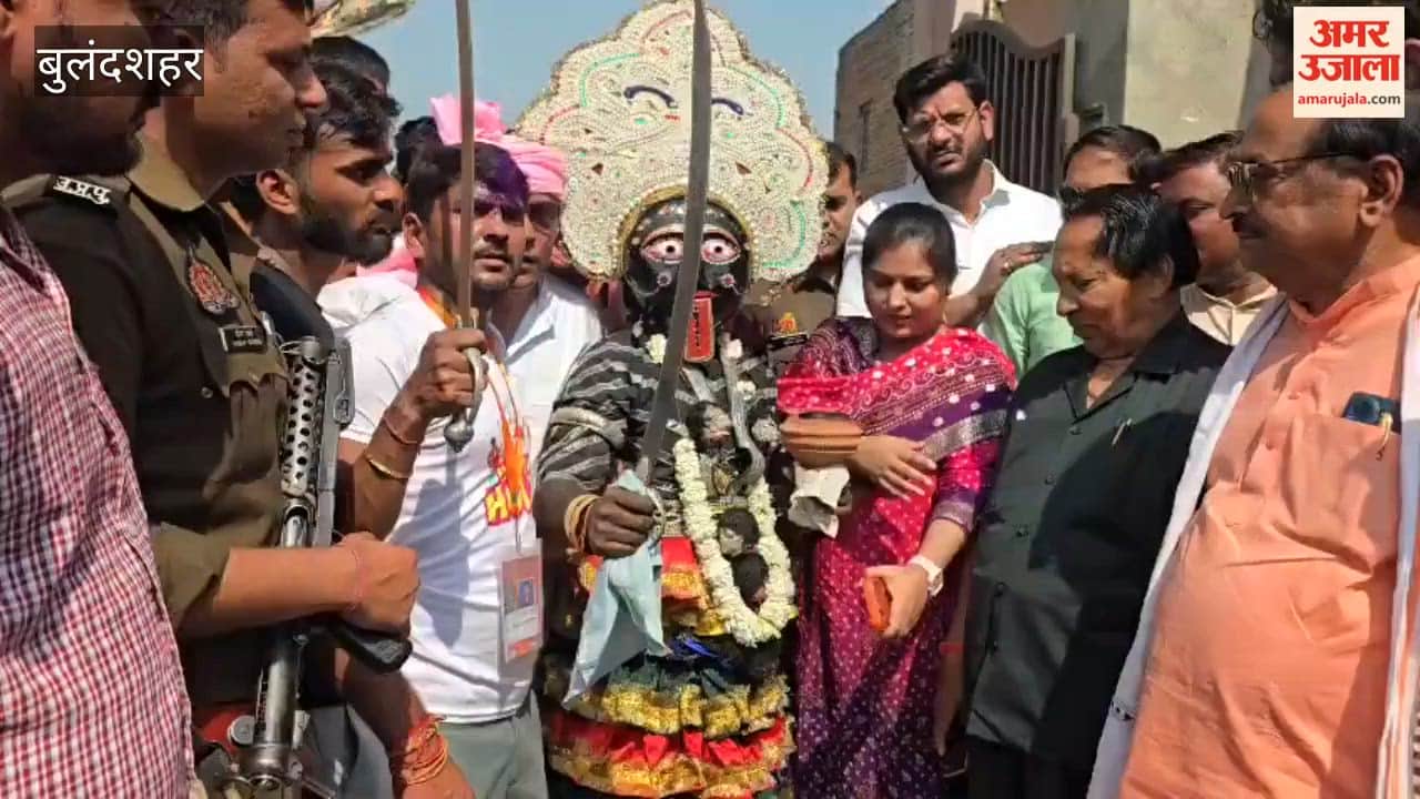 Traditional procession of Maa Kali was taken out in Agoura village of Khurja in Bulandshahr