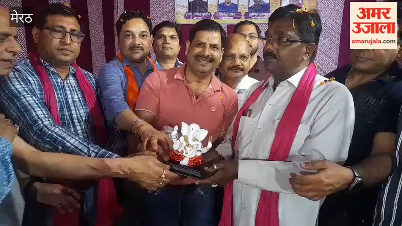 Meerut: Holi Milan Ceremony Organized in Major Dhyan Chand Nagar Industrial Area